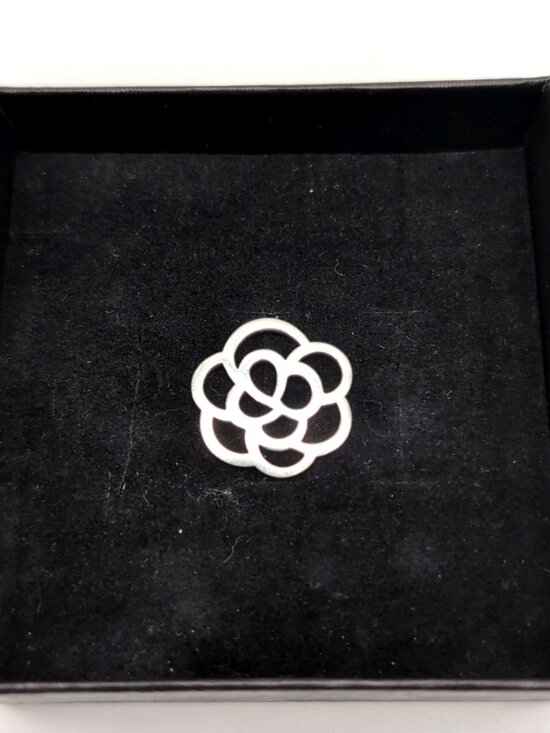 Thomas Sabo Jewelry - Thomas Sabo Sterling Silver 925 Filigree Flower Charm 2g 3/4" Germany Marked VGC